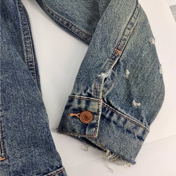 Lucky Brand Distressed Tomboy Trucker Jean Medium Wash Denim Jacket Size Large - Picture 8 of 16